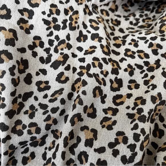 Skylar + Madison leopard print tiered mini dress size medium - Picture 13 of 14